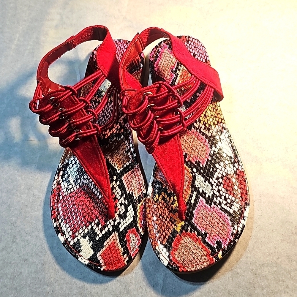 Rouge Helium Women's Sandals